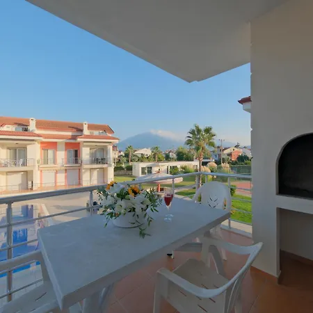 Koerfez Garden 아파트